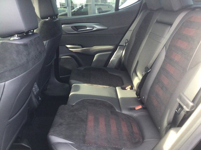 New 2024 Dodge Hornet GT image 13