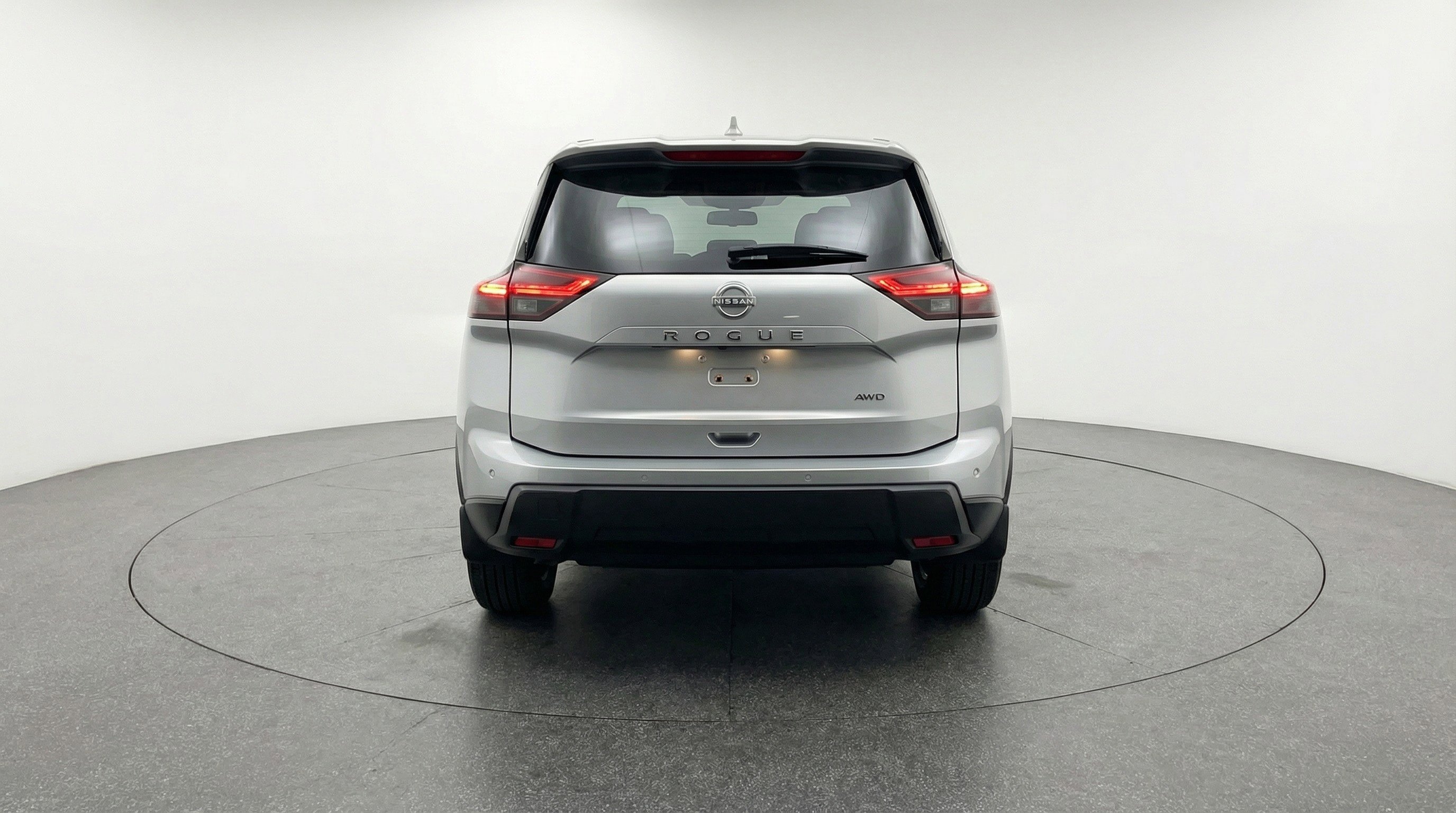 Used 2025 Nissan Rogue SV image 7