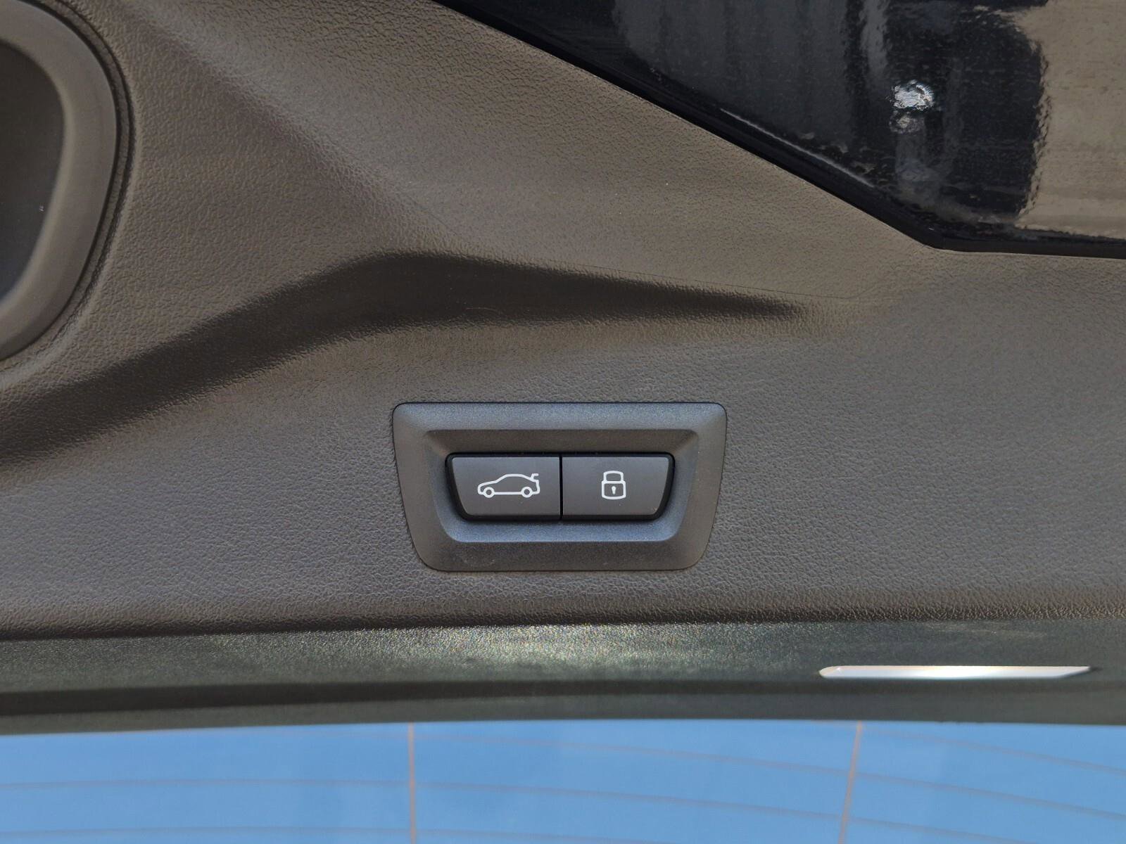 Certified 2025 BMW X5 xDrive40i image 10