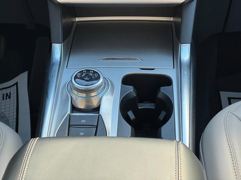 Used 2021 Ford Explorer XLT w/ Equipment Group 202A image 15