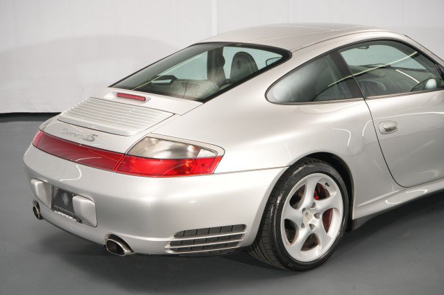 Used 2003 Porsche 911 Carrera 4S AWD/4WD image 16