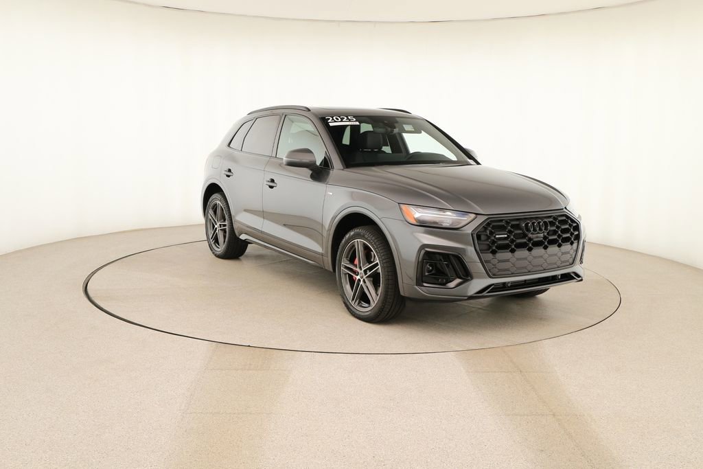 Certified 2025 Audi Q5 e Premium Plus w/ Premium Plus Package image 10