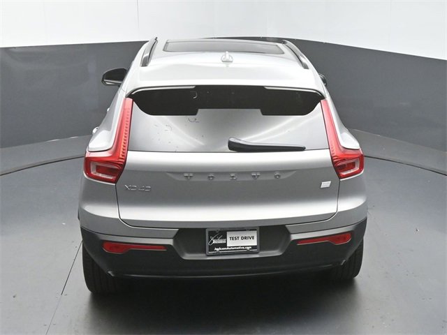 Used 2024 Volvo XC40 Recharge Plus w/ Protection Package Premier image 44