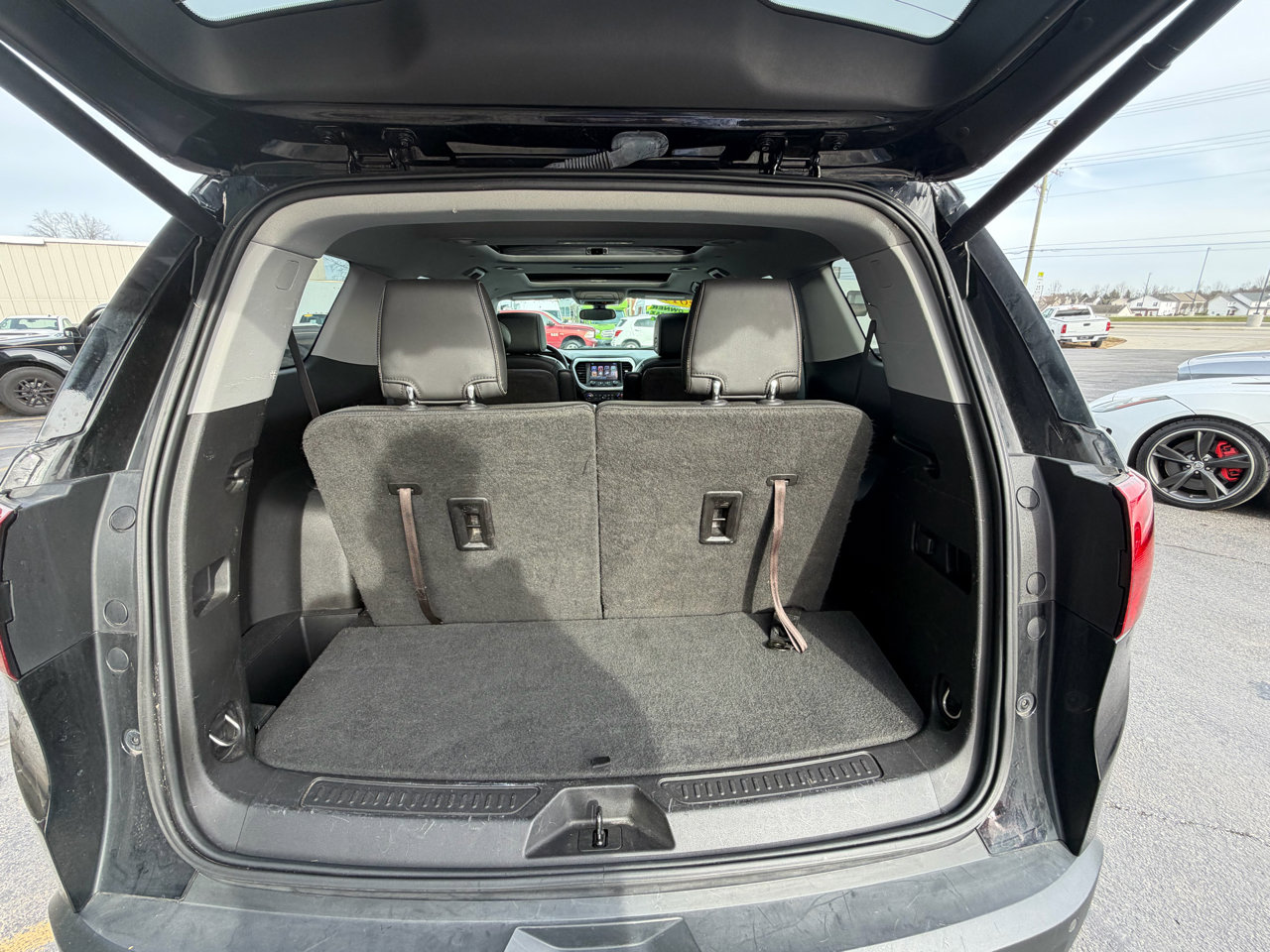 Used 2019 GMC Acadia SLT image 12