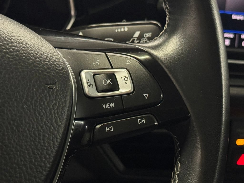 Used 2019 Volkswagen Jetta R-Line w/ R-Line Cold Weather Package FWD image 24