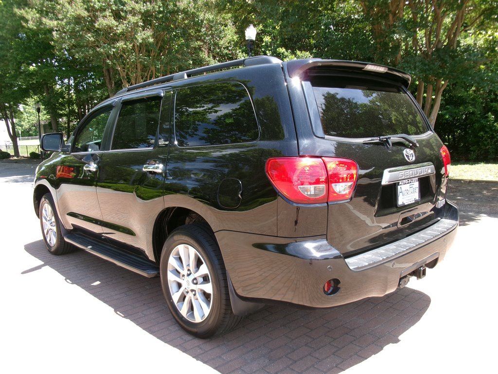 Used 2013 Toyota Sequoia Limited RWD image 7