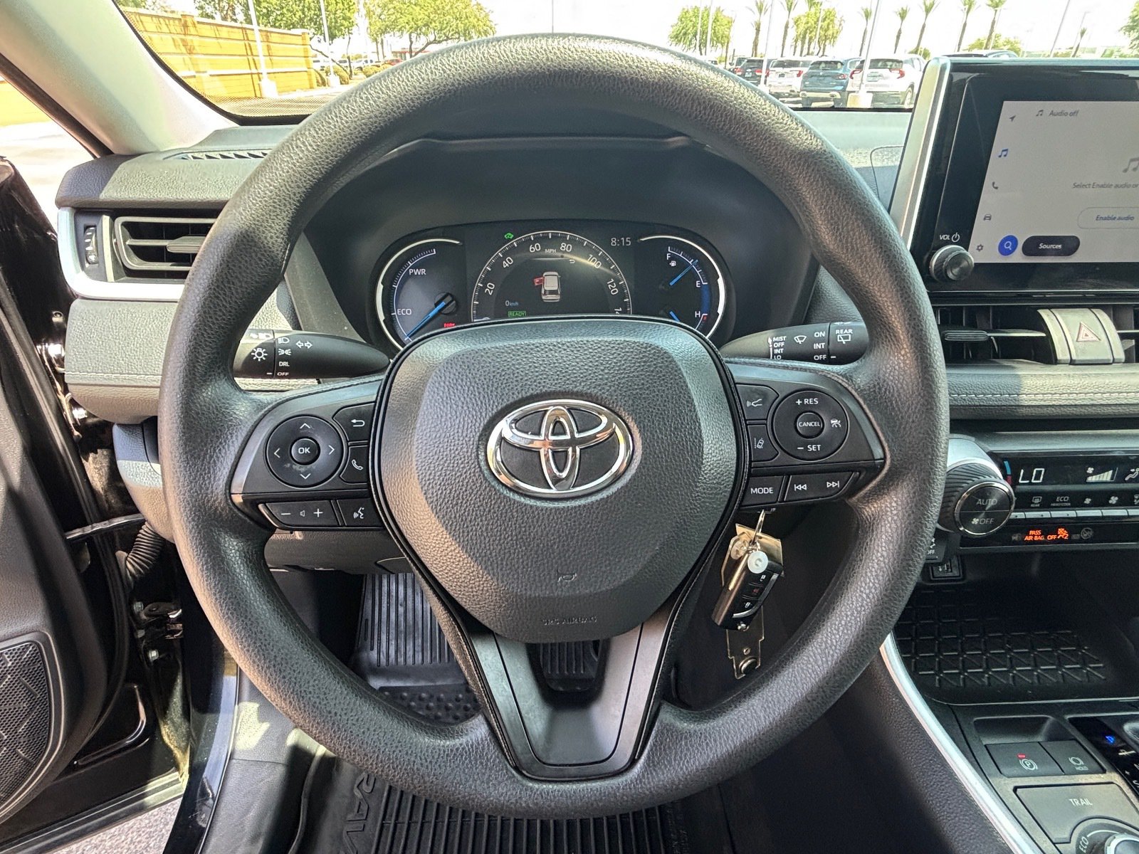 Used 2023 Toyota RAV4 LE AWD/4WD image 12