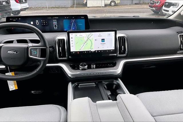 New 2026 Ford Expedition Max Platinum w/ Platinum Ultimate Package AWD/4WD image 7