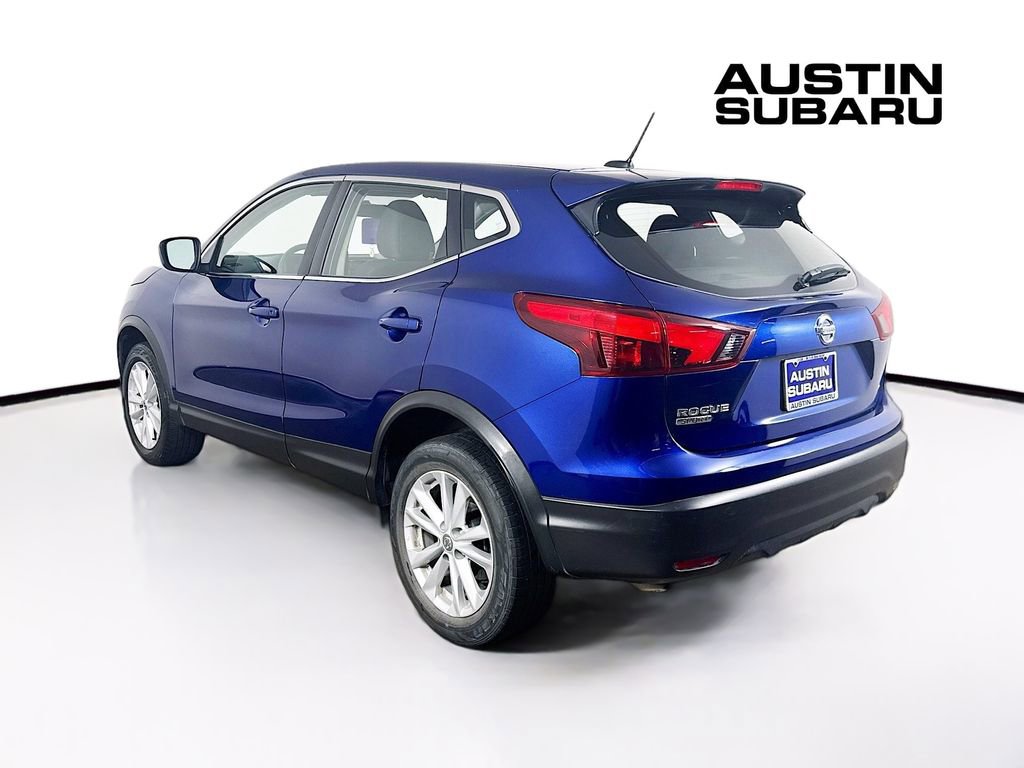 Used 2018 Nissan Rogue Sport S w/ S Appearance Package FWD image 5