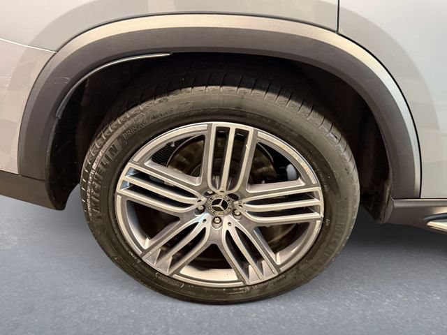 Used 2022 Mercedes-Benz GLS 450 4MATIC image 8