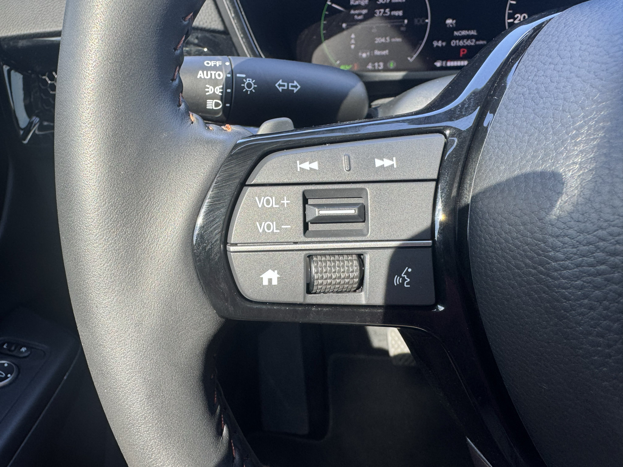 Certified 2024 Honda CR-V Sport Touring image 14