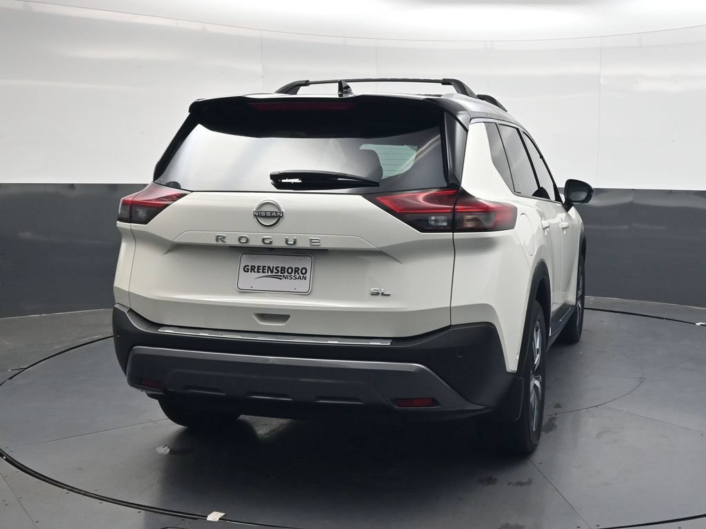 Used 2023 Nissan Rogue SL w/ SL Premium Package FWD image 5