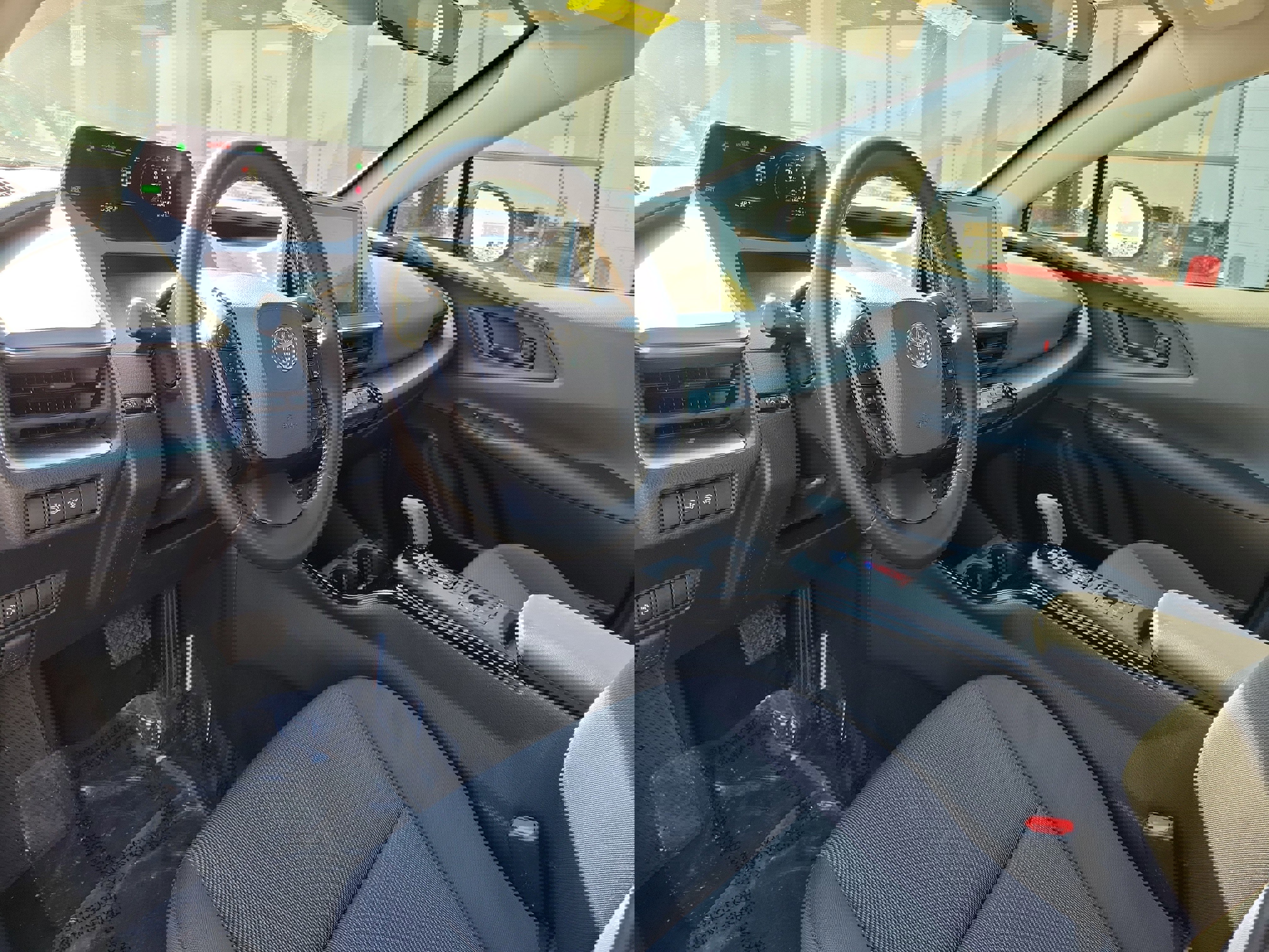 Used 2024 Toyota Prius LE FWD image 19