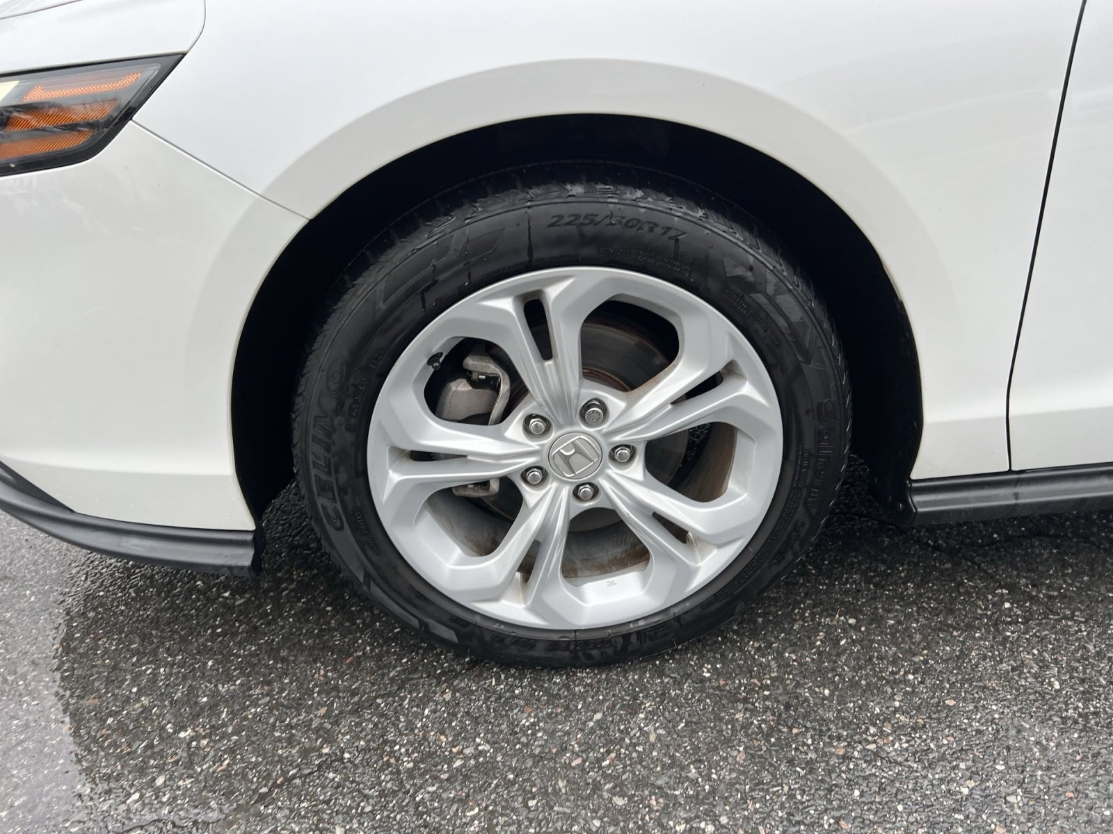 Used 2023 Honda Accord LX image 12