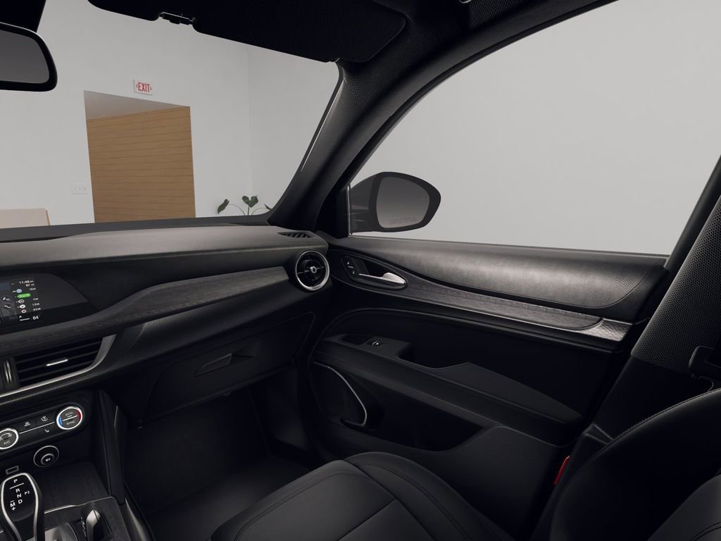 New 2026 Alfa Romeo Stelvio Sprint image 21