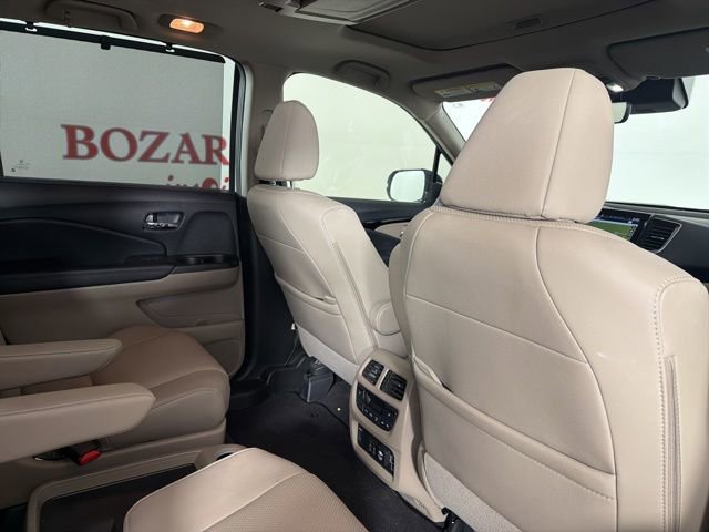 Used 2019 Honda Pilot Elite image 19