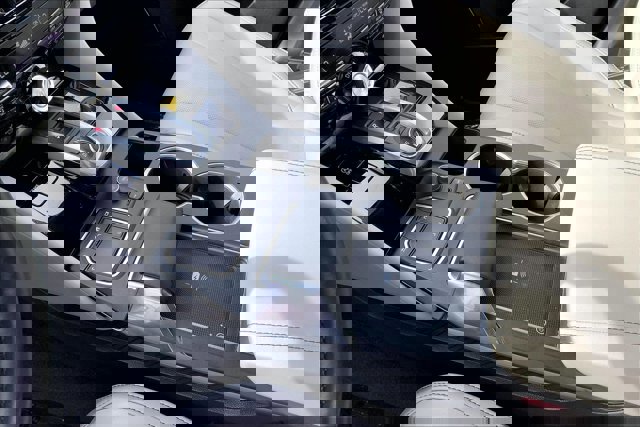 Used 2022 Acura MDX SH-AWD w/ Technology Package image 17