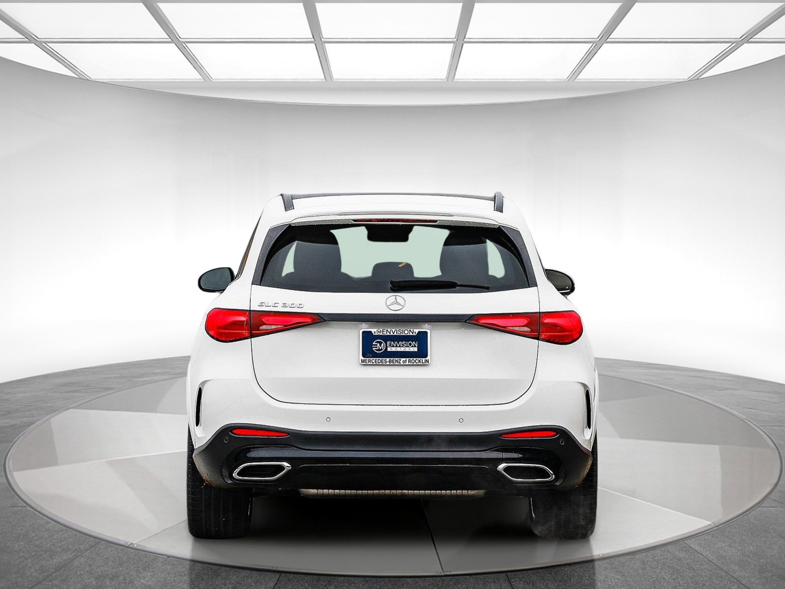 Certified 2023 Mercedes-Benz GLC 300 image 3