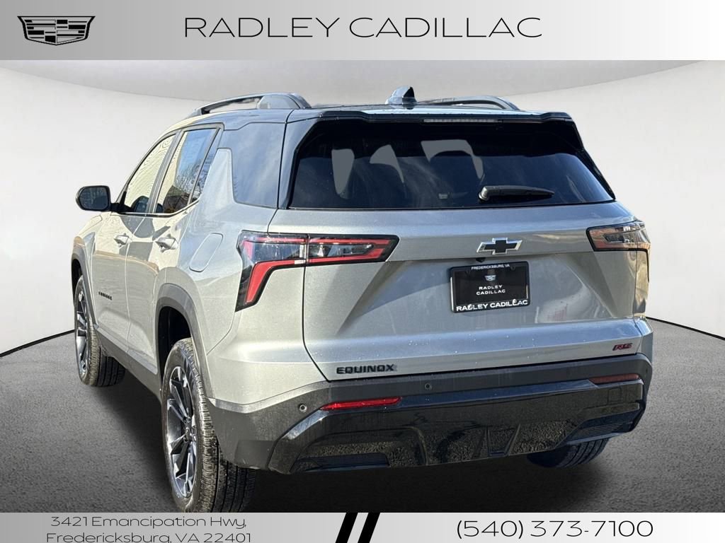 Used 2025 Chevrolet Equinox RS w/ Convenience Package III image 3