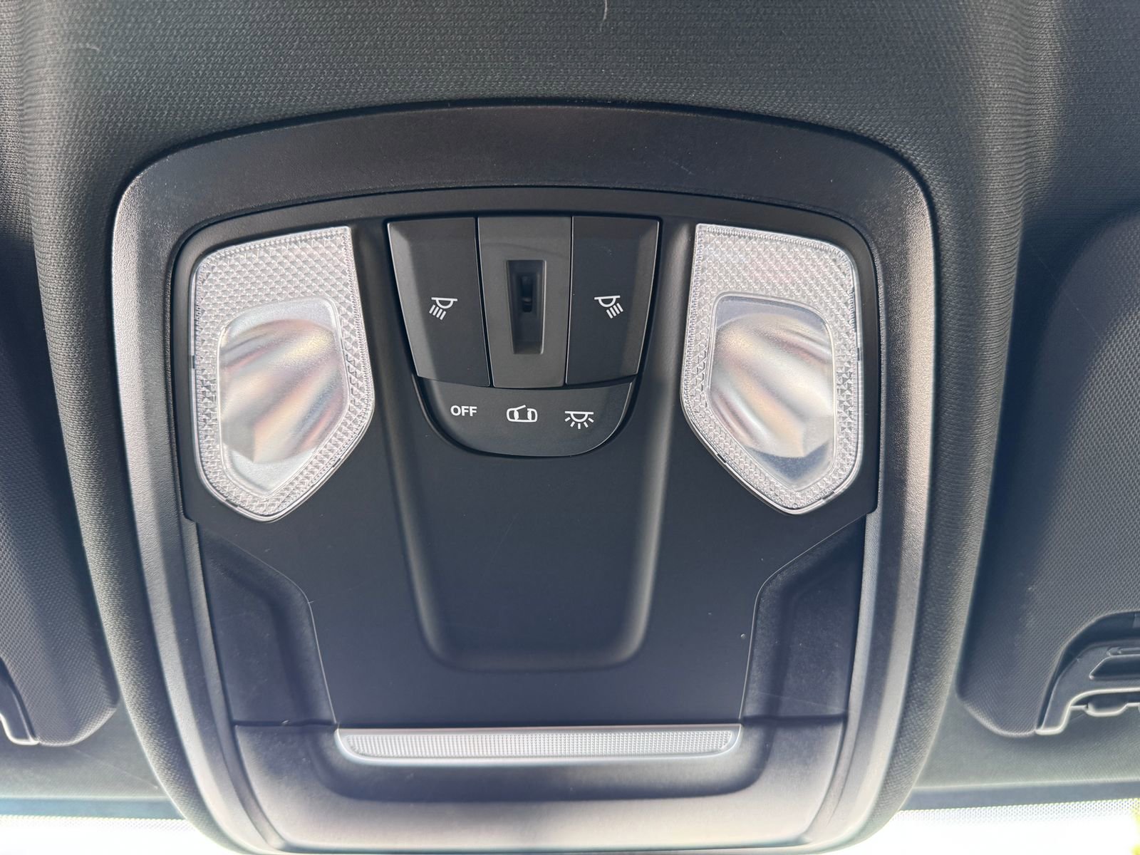 New 2024 RAM 4500 Tradesman w/ Chrome Appearance Group image 29