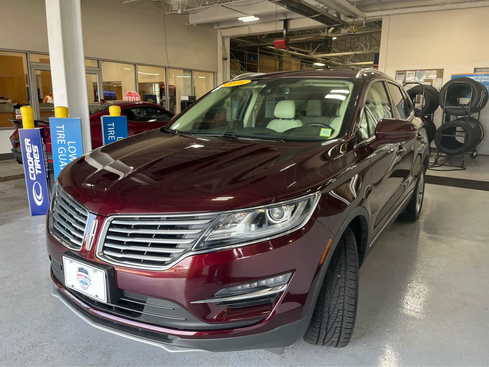 Used 2016 Lincoln MKC Select w/ Select Plus Package AWD/4WD image 7