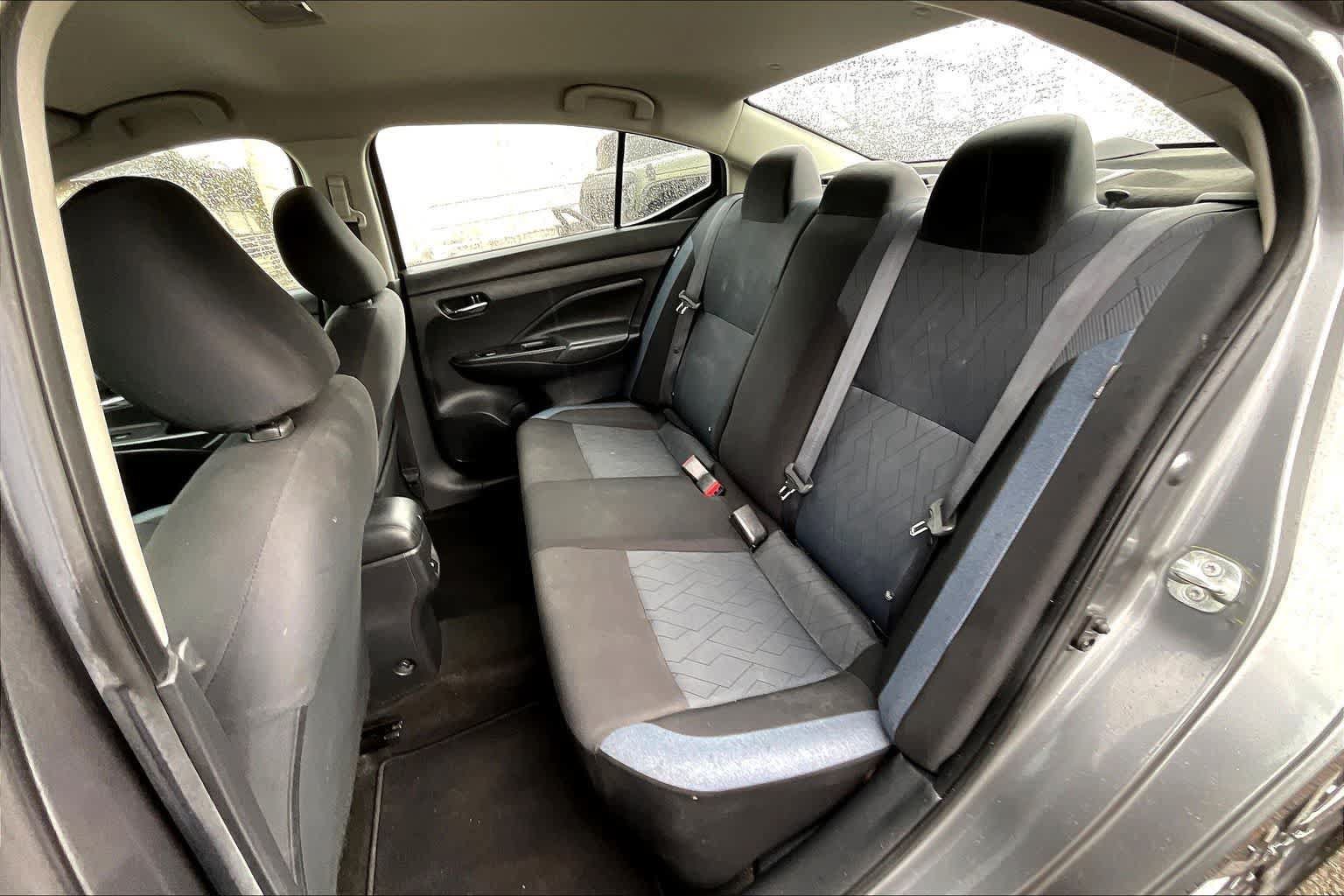 Used 2023 Nissan Versa SV FWD image 29