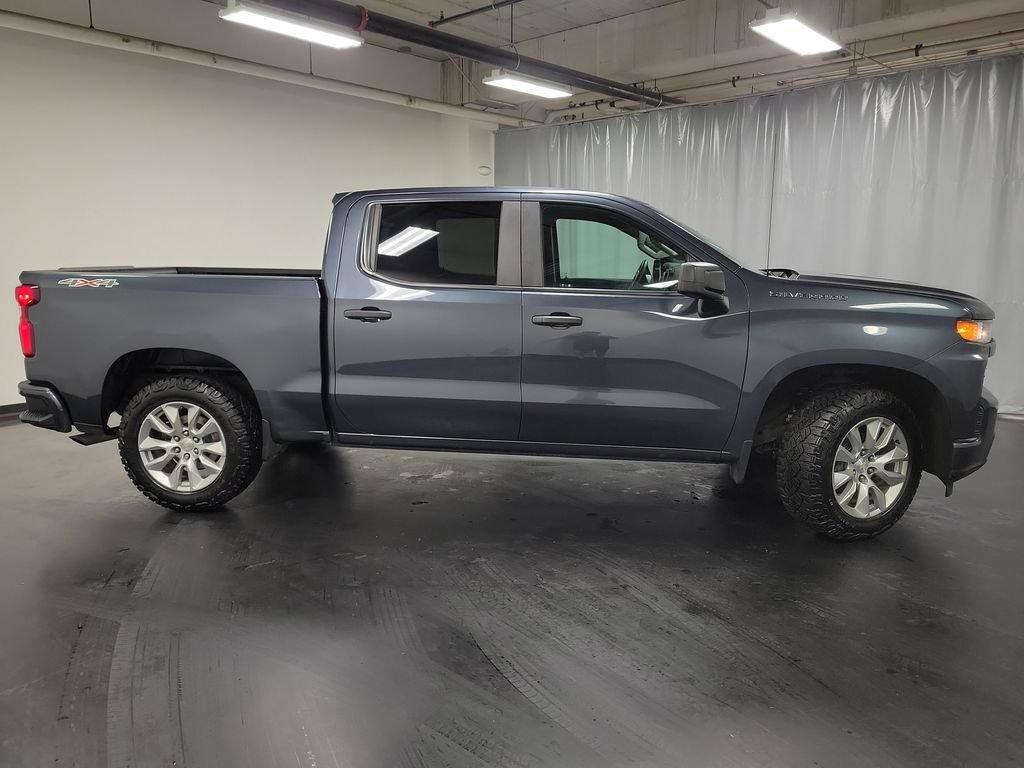 Used 2021 Chevrolet Silverado 1500 Custom AWD/4WD image 9
