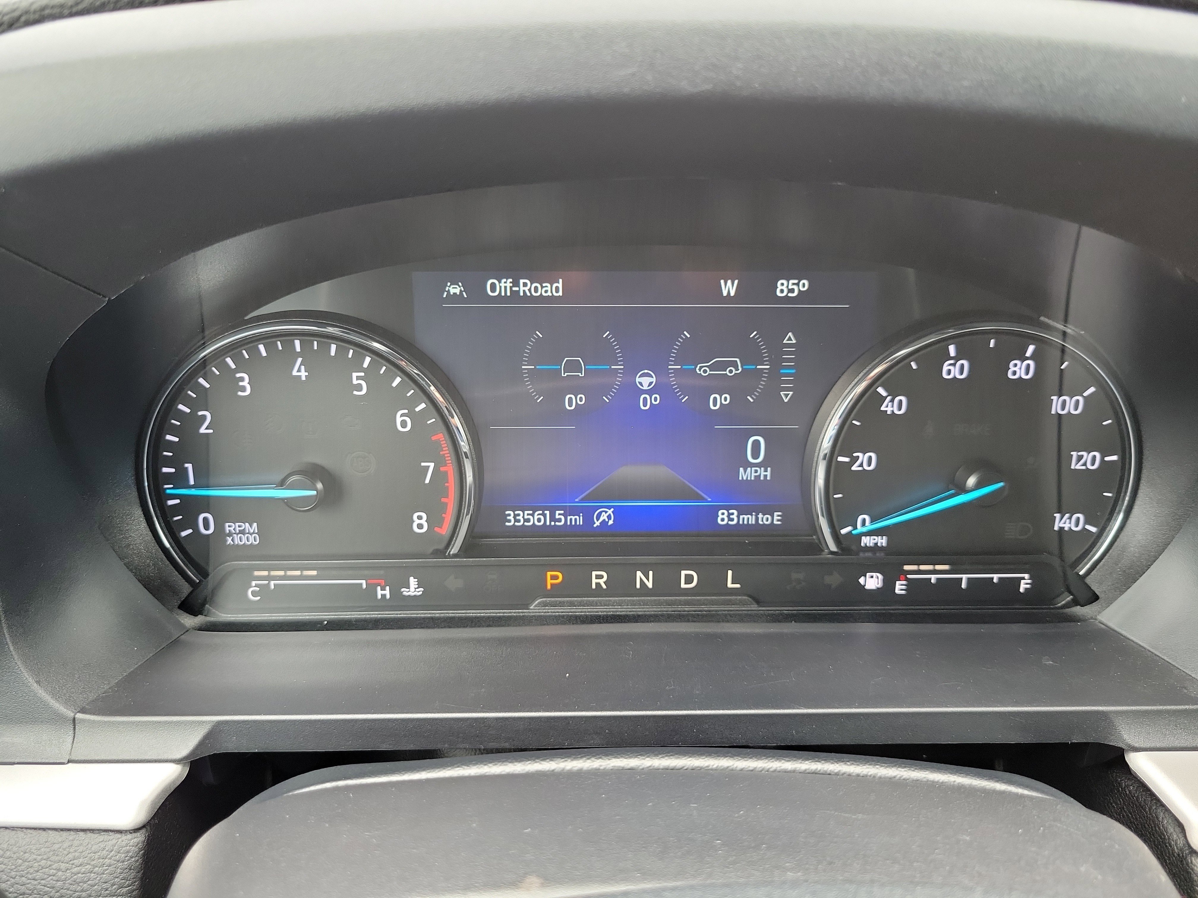 Used 2024 Ford Explorer XLT RWD image 32