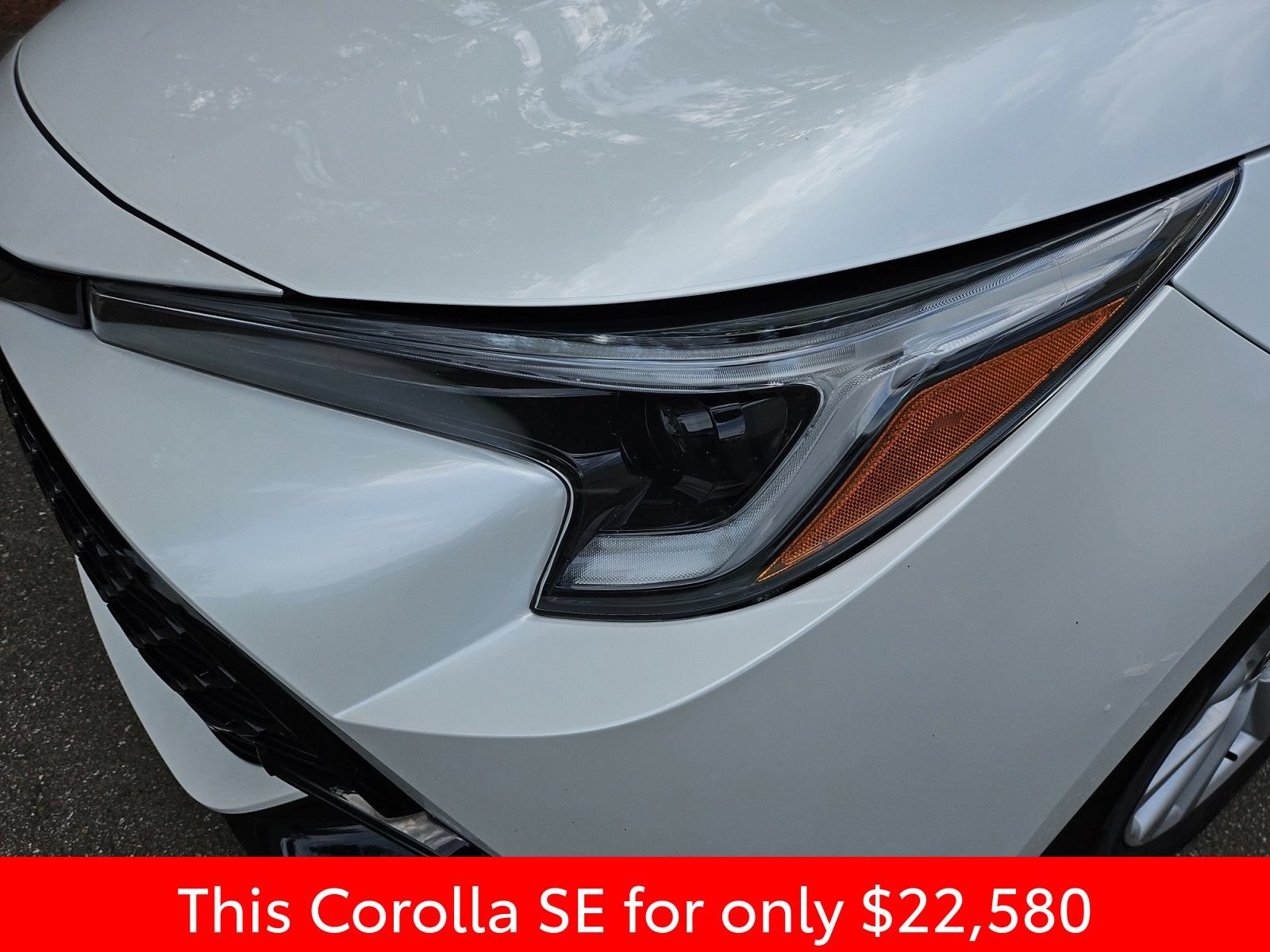 Used 2023 Toyota Corolla SE FWD image 13
