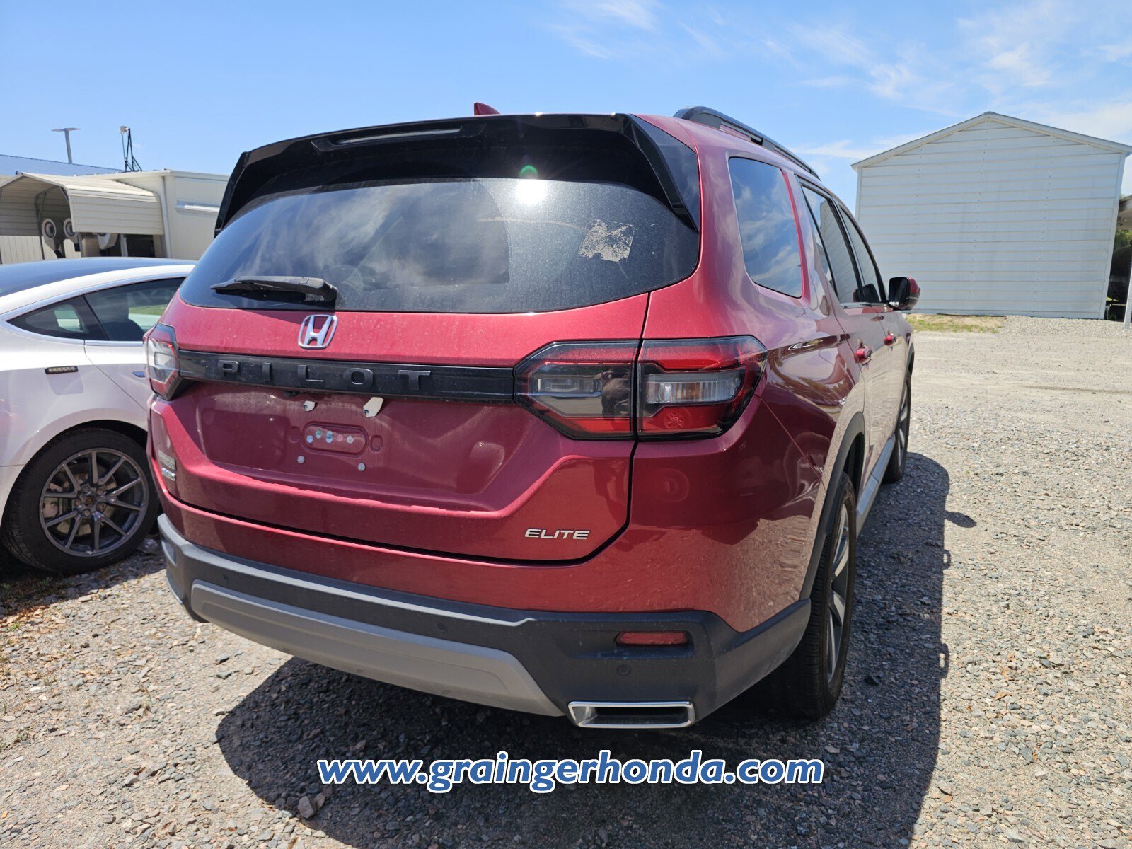 Used 2023 Honda Pilot Elite image 7