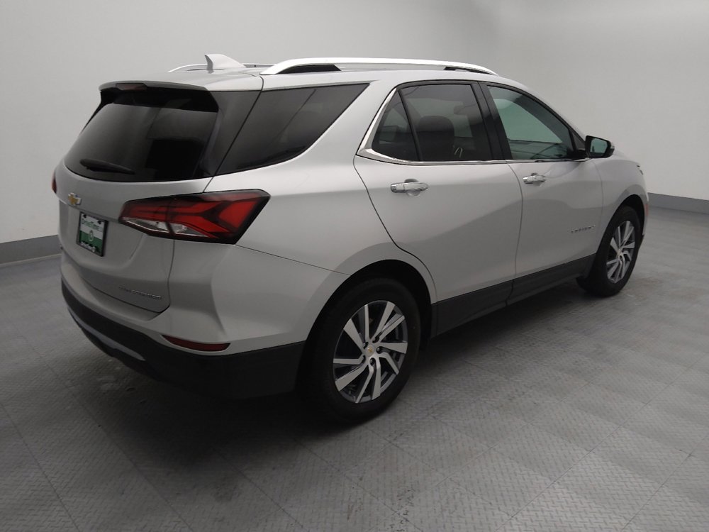 Used 2022 Chevrolet Equinox Premier image 10