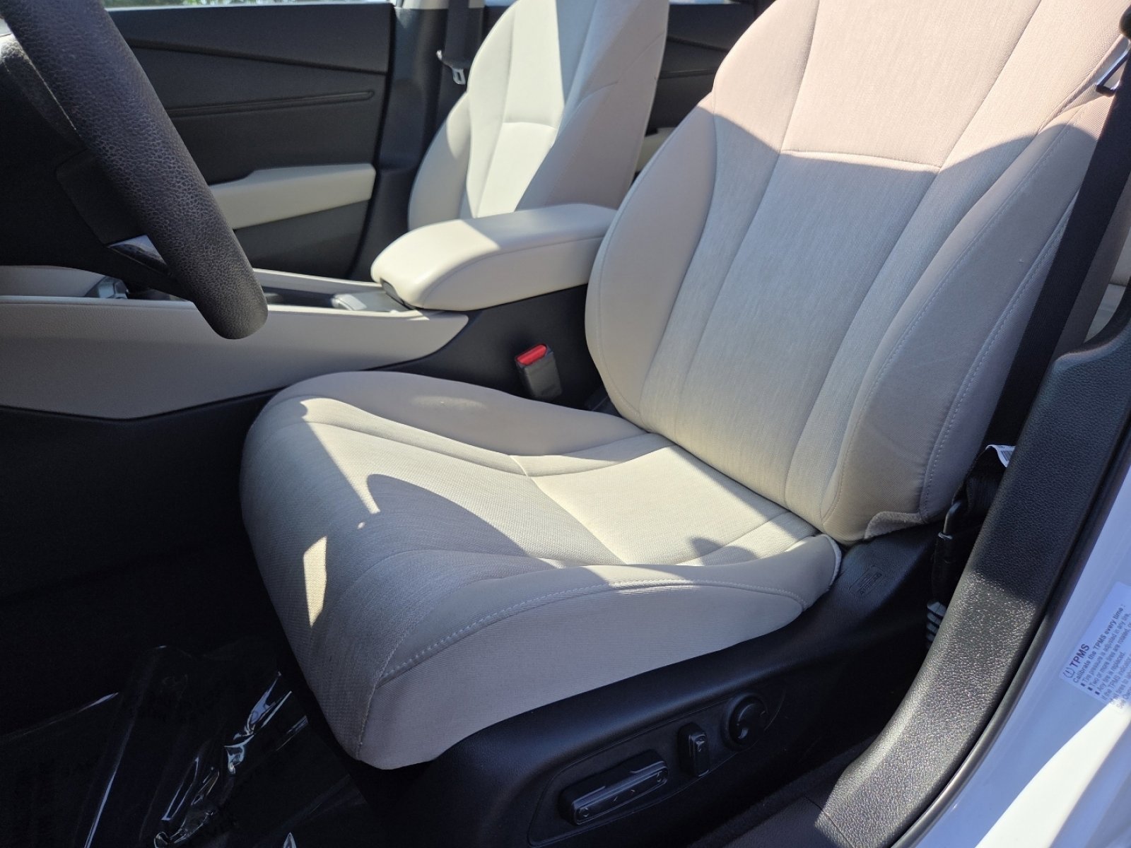 Used 2023 Honda Accord EX image 26