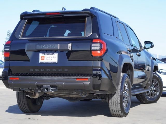 Used 2025 Toyota 4Runner SR5 image 6