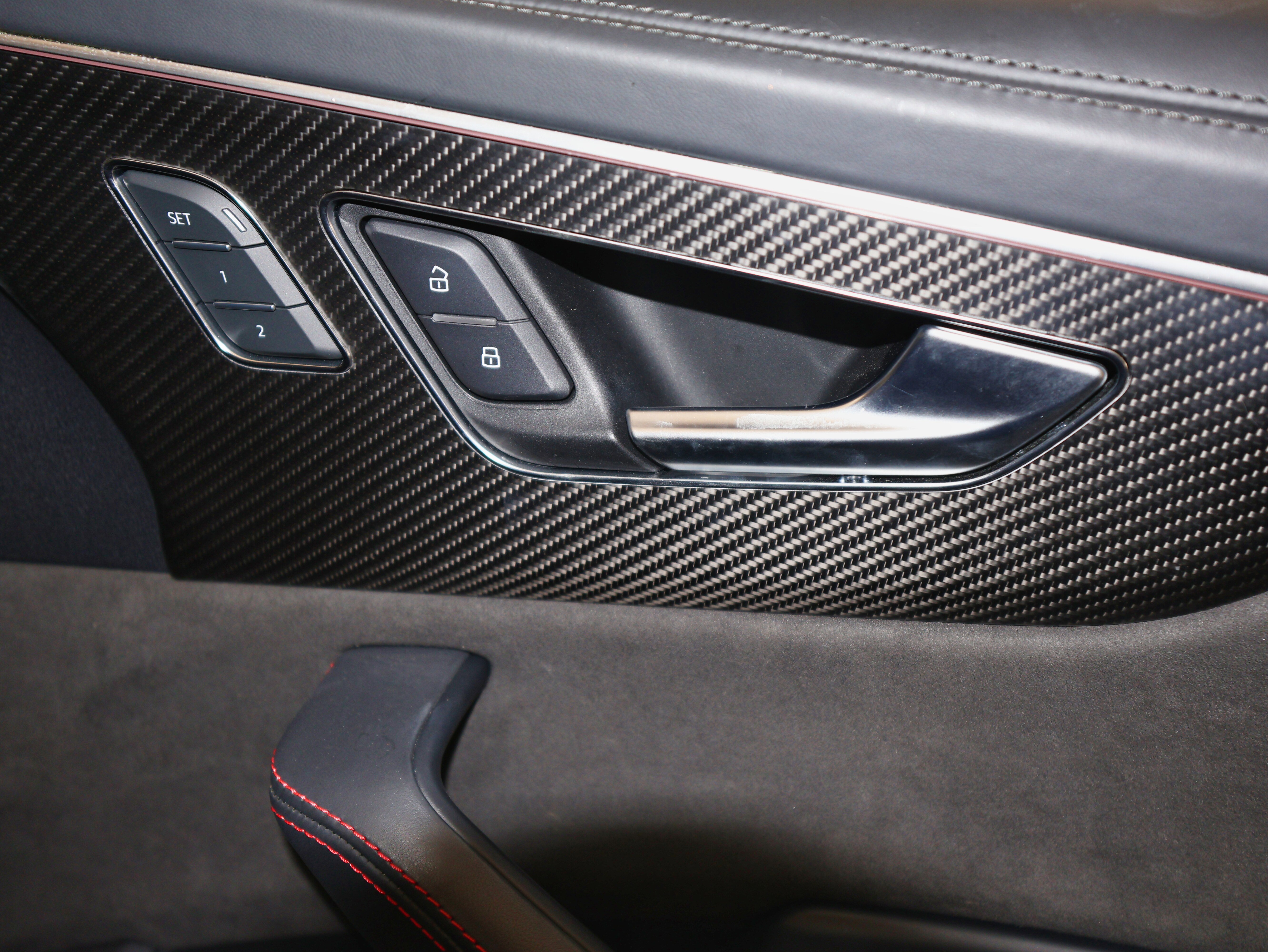 Used 2022 Audi RS Q8 w/ Black Optic Package image 55