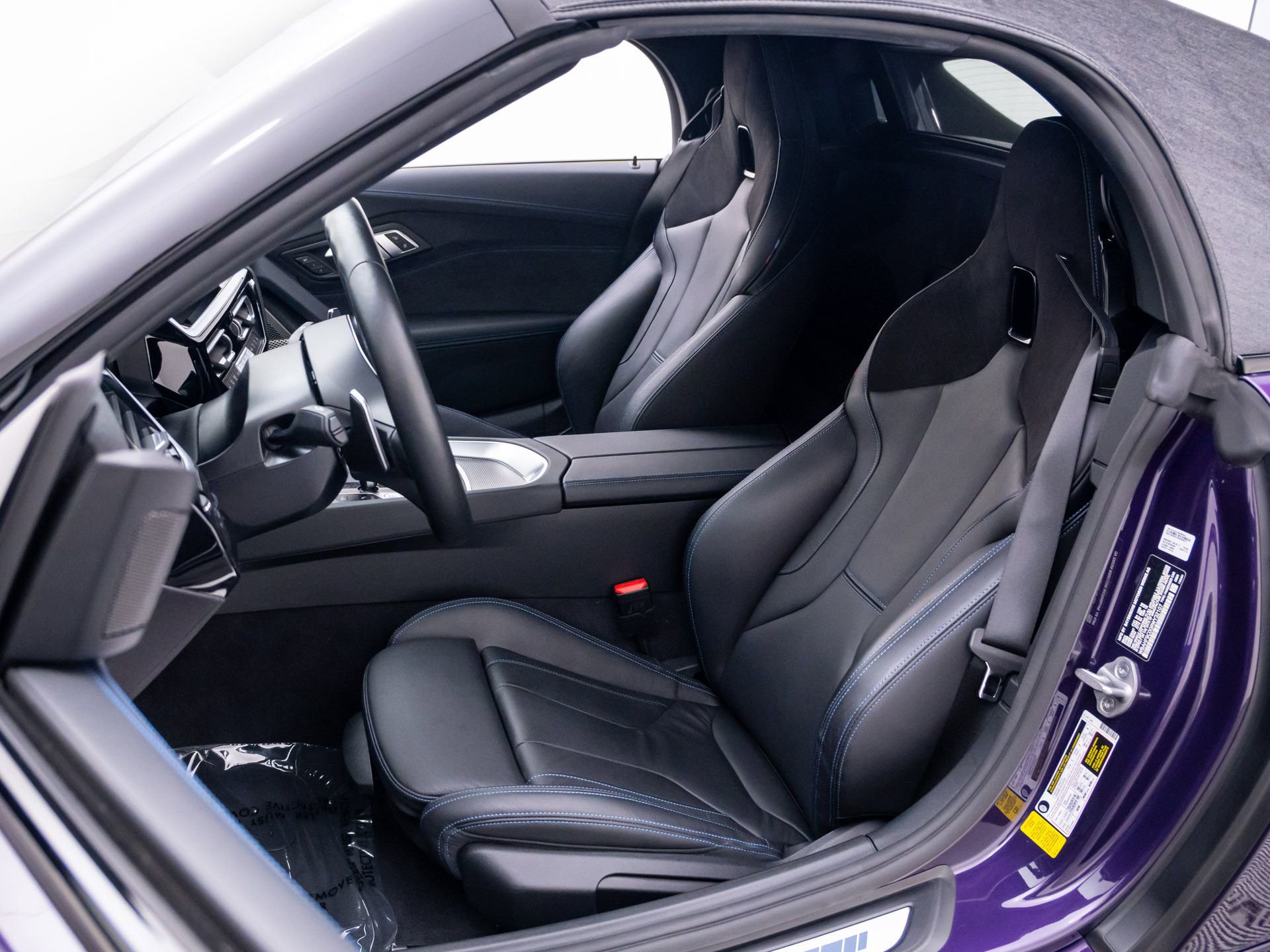 Used 2024 BMW Z4 M40i w/ Premium Package RWD image 15