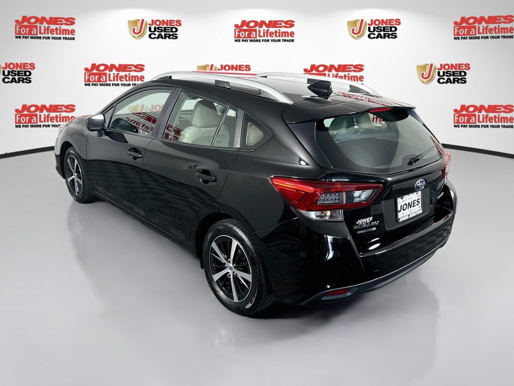 Used 2022 Subaru Impreza 2.0i Premium AWD/4WD image 2