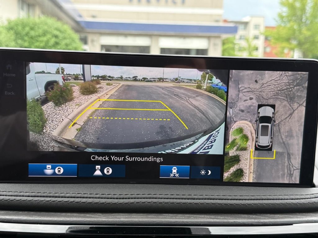New 2026 Acura MDX w/ Advance Package AWD/4WD image 14