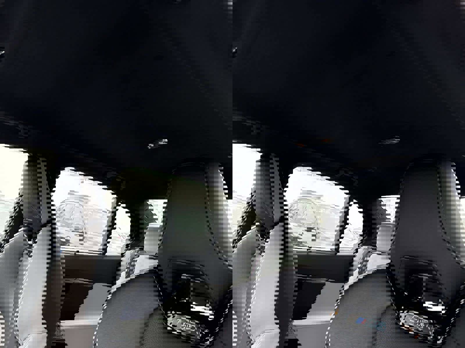 New 2026 BMW M5 w/ Carbon Package image 4