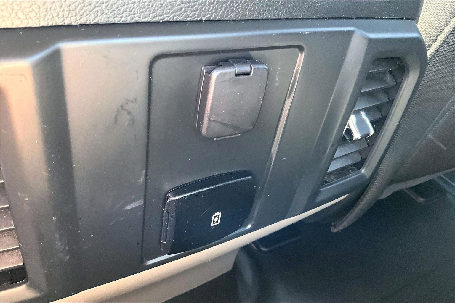 Used 2020 Ford F150 XL w/ Equipment Group 101A Mid AWD/4WD image 35