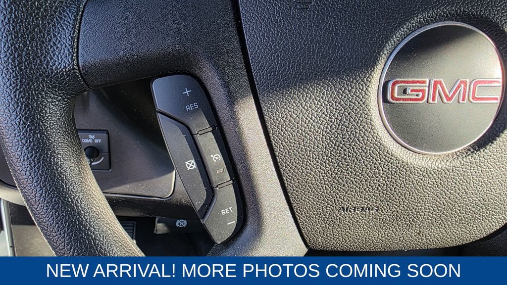 Used 2024 GMC Savana 2500 w/ Driver Convenience Package image 15
