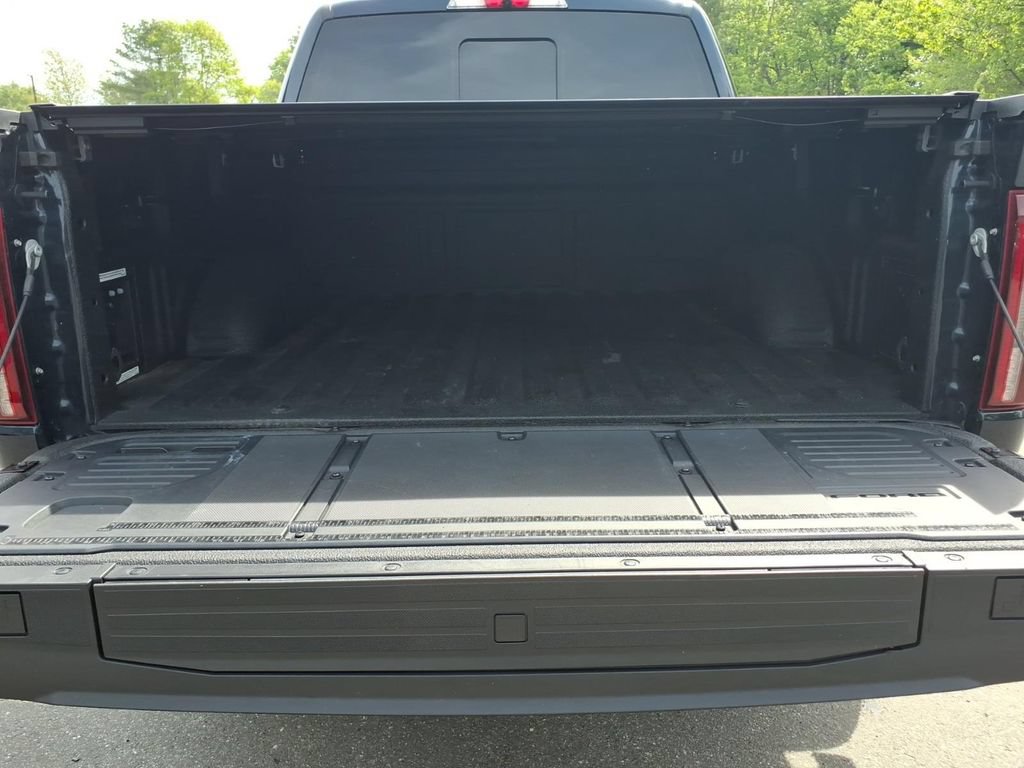 Used 2024 Ford F150 Platinum w/ Equipment Group 702A High AWD/4WD image 13