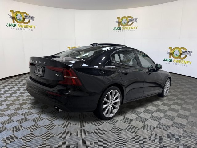 Used 2020 Volvo S60 T6 Momentum w/ Premium Package AWD/4WD image 10