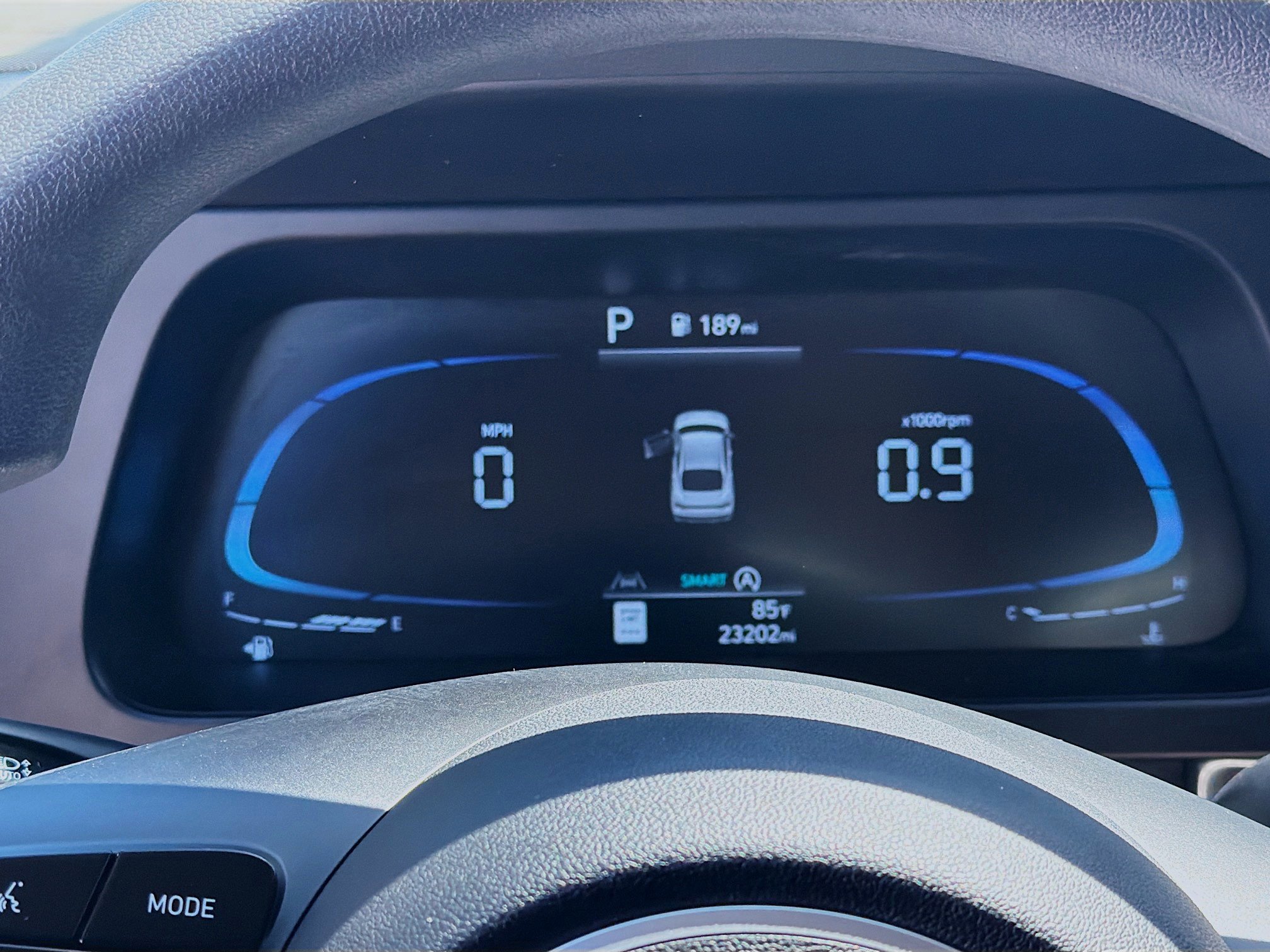 Used 2025 Hyundai Elantra SE image 9