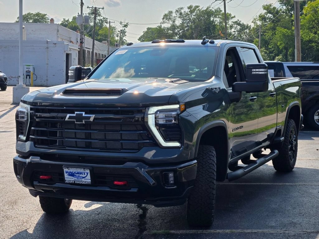 New 2026 Chevrolet Silverado 2500 LTZ w/ LTZ Plus Package AWD/4WD image 4