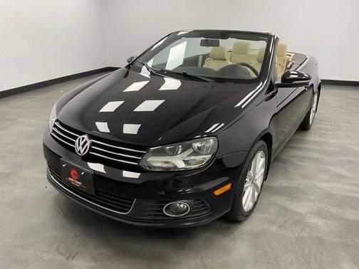 Used 2016 Volkswagen Eos Komfort FWD image 2