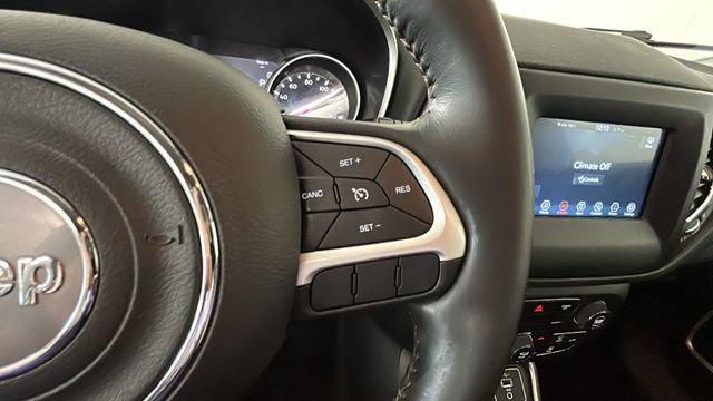 Used 2019 Jeep Compass Latitude w/ Popular Equipment Group AWD/4WD image 16