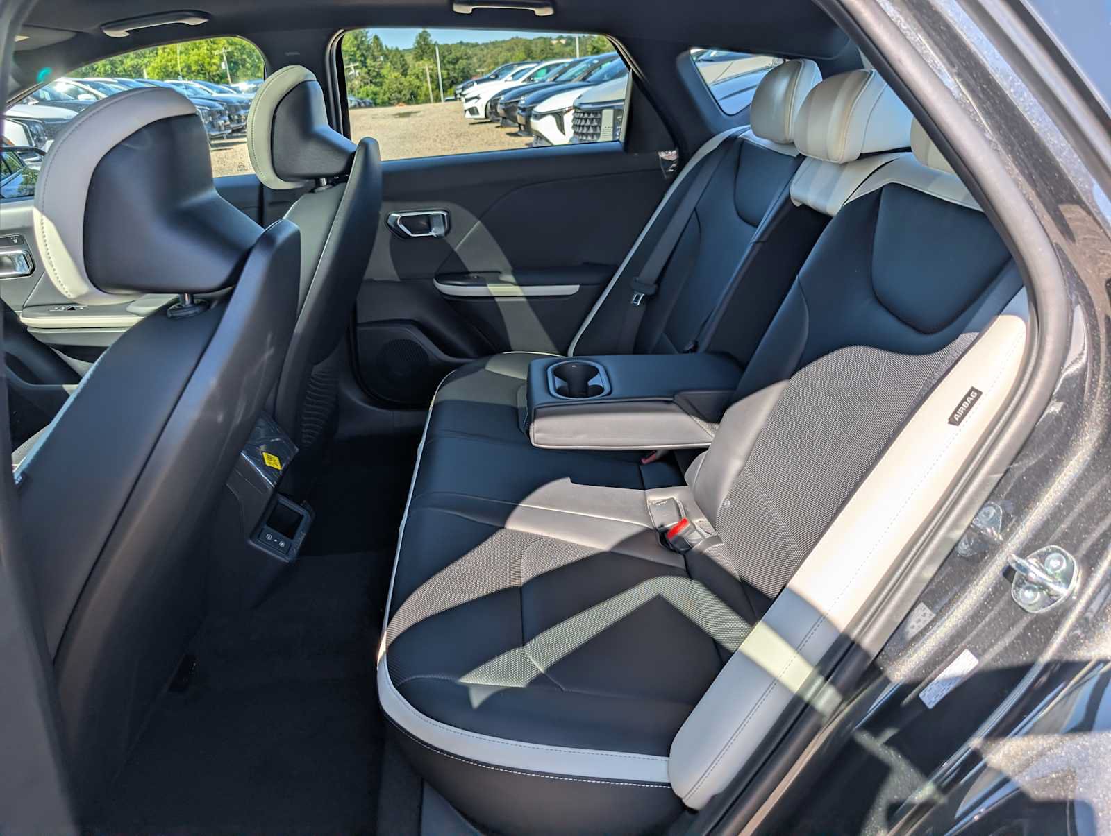 New 2026 Kia K4 GT-Line w/ GT-Line Sunroof Package FWD image 17