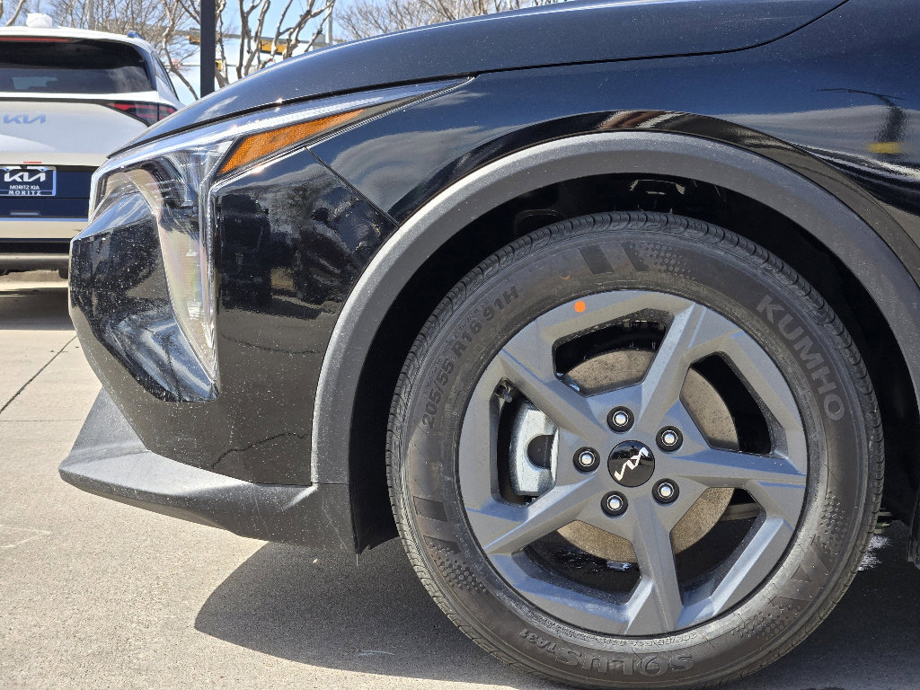 New 2026 Kia K4 LXS image 5
