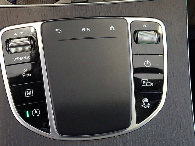 Used 2021 Mercedes-Benz GLC 300 4MATIC image 27