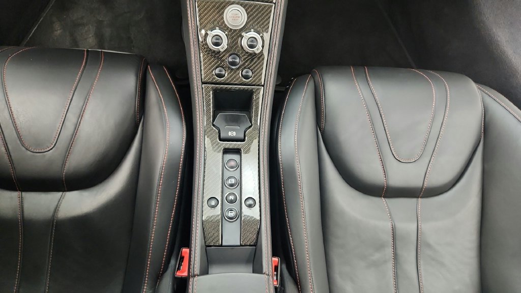 Used 2012 McLaren MP4-12C Coupe RWD image 43